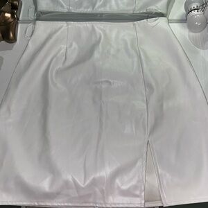 Windsor Skirt, Size Small, Never Worn, Like New